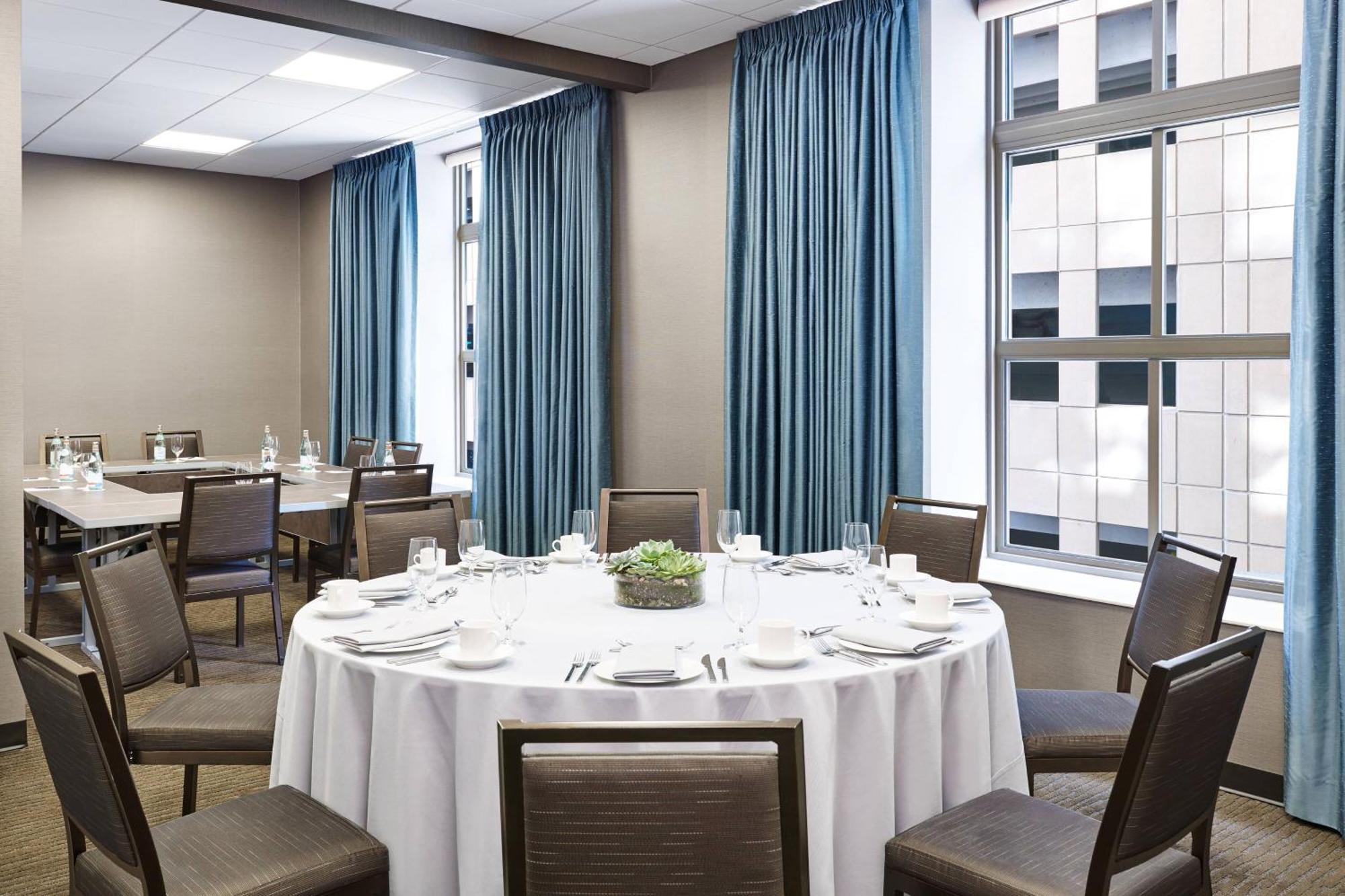 Hotel The Westin Book Cadillac Detroit