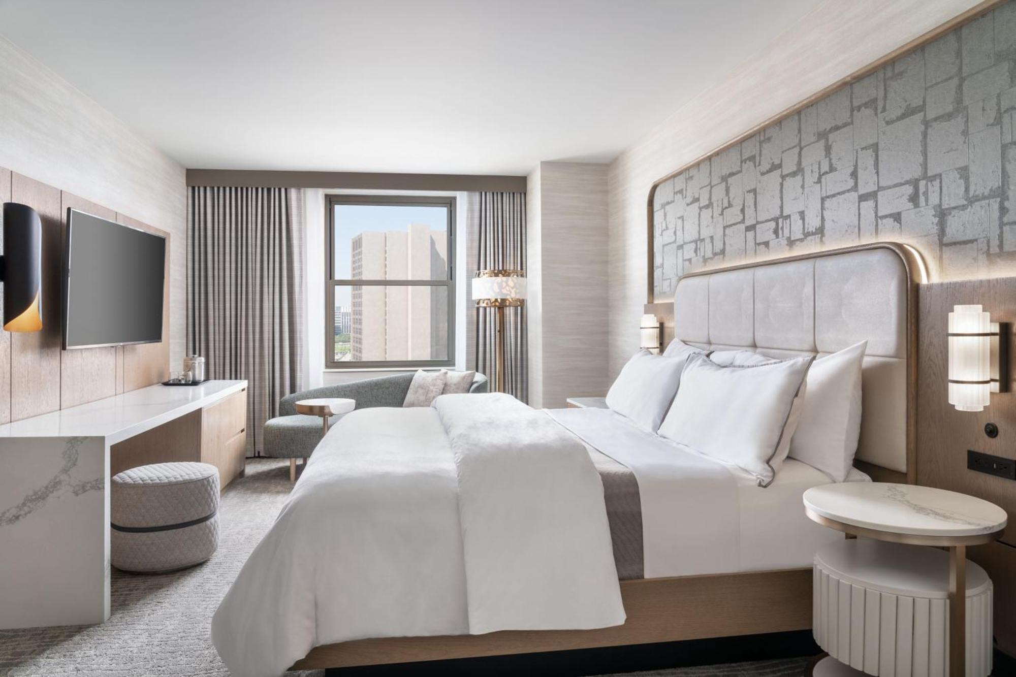 The Westin Book Cadillac 4*